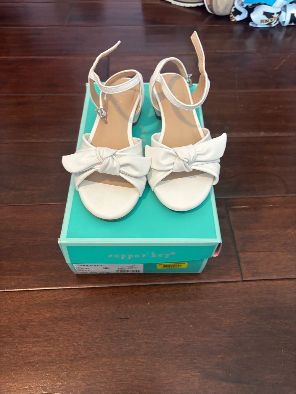 Copper Key White Bow Ankle-Strap Sandals for Kids